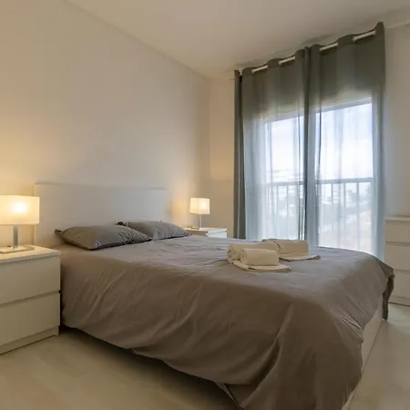 Excellent In Da Rocha Appartement